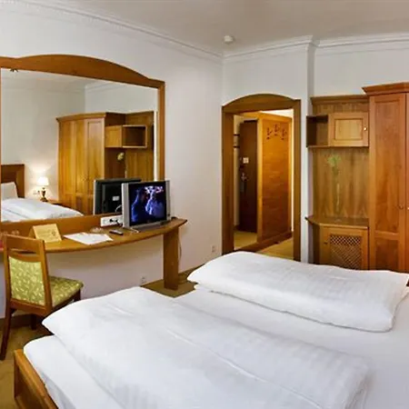 Hotel Goldener Adler, Bw Signature Collection