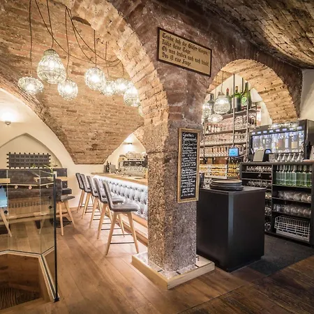 Goldener Adler, Bw Signature Collection 호텔