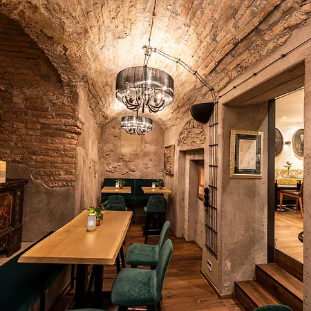 Goldener Adler, Bw Signature Collection