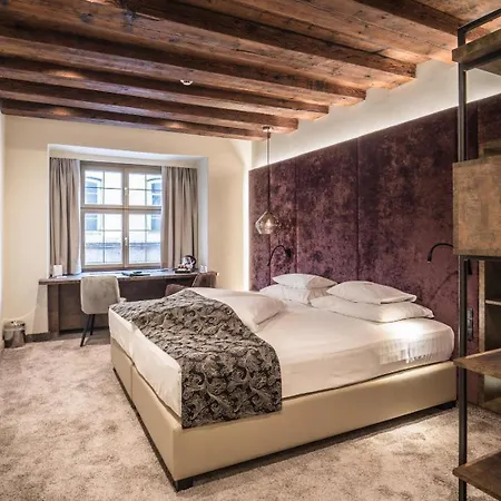 Hotel Goldener Adler, Bw Signature Collection 4*