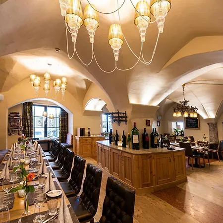 Hotel Goldener Adler, Bw Signature Collection 4*