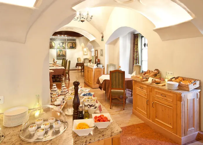 Goldener Adler, Bw Signature Collection فندق