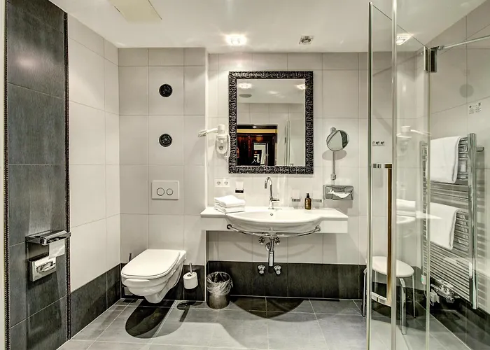 Hotel Goldener Adler, Bw Signature Collection