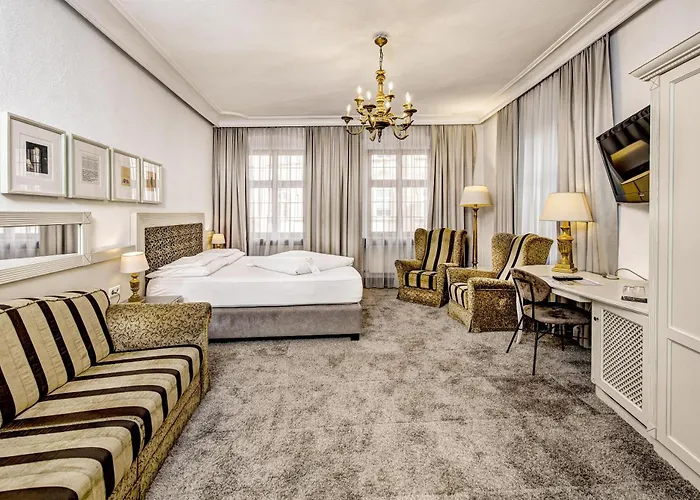 Hotel Goldener Adler, Bw Signature Collection