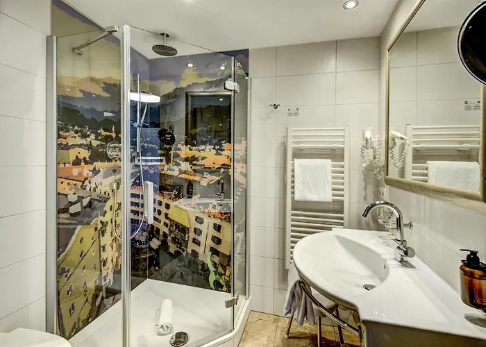 Hotel Goldener Adler, Bw Signature Collection 4*