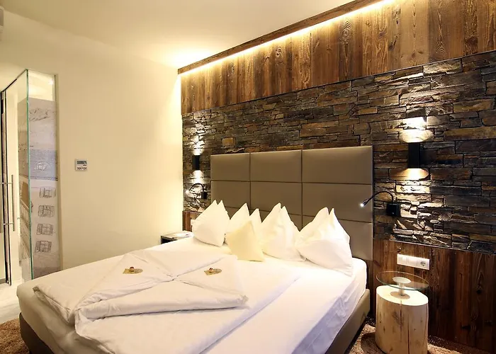 Goldener Adler, Bw Signature Collection