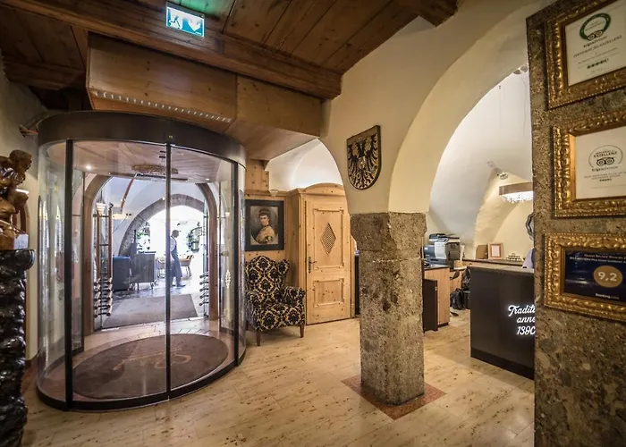 Hotel Goldener Adler, Bw Signature Collection Innsbruck