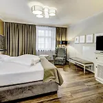 Goldener Adler, Bw Signature Collection 4* אינסברוק