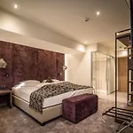 Goldener Adler, Bw Signature Collection 4* אינסברוק